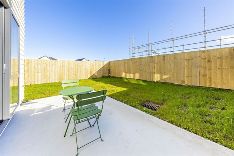 Photo of property in 16 Bellbird Street, Papakura, 2110