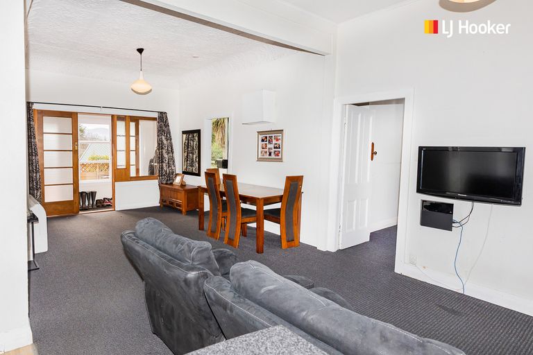 Photo of property in 100 Maryhill Terrace, Maryhill, Dunedin, 9011