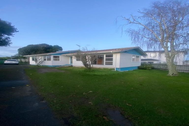 Photo of property in 72 Thompson Terrace, Manurewa, Auckland, 2102