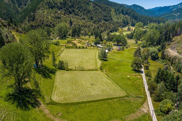 Photo of property in 934 Onamalutu Road, Onamalutu, Blenheim, 7275