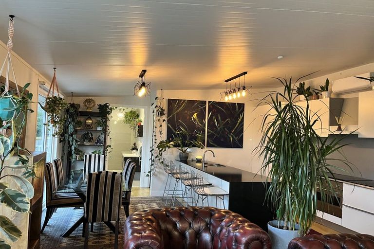 Photo of property in 13 Sea View Terrace, Cockle Bay, Auckland, 2014