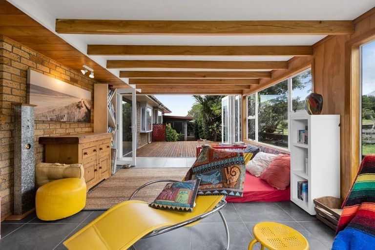 Photo of property in 1283 Mangorei Road, Mangorei, New Plymouth, 4371