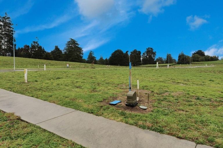 Photo of property in 18 Murray Ward Drive, Te Kauwhata, 3710
