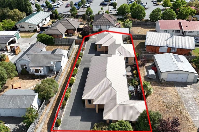 Photo of property in 2/160 Breezes Road, Aranui, Christchurch, 8061