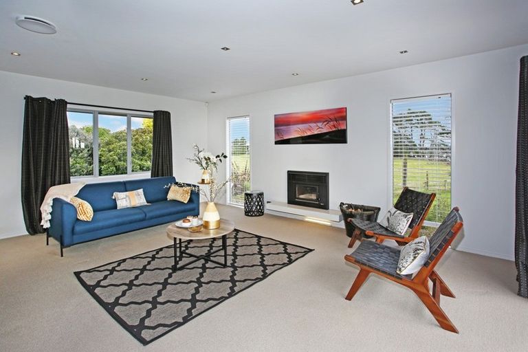 Photo of property in 417b Glenbrook Beach Road, Glenbrook, Waiuku, 2681