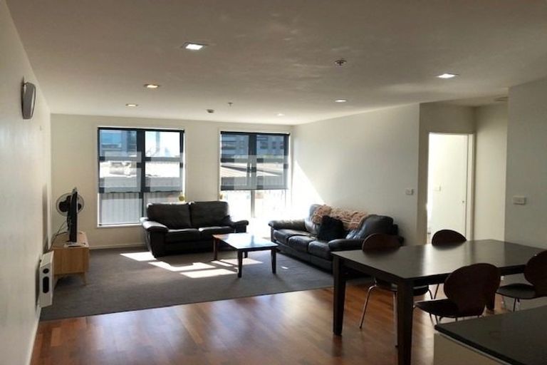 Photo of property in 225/57 Mahuhu Crescent, Auckland Central, Auckland, 1010