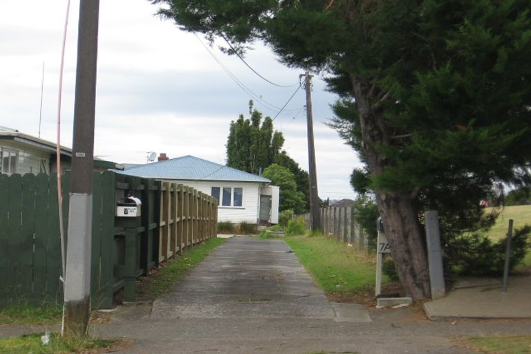 Photo of property in 7a Archibald Road, Kelston, Auckland, 0602