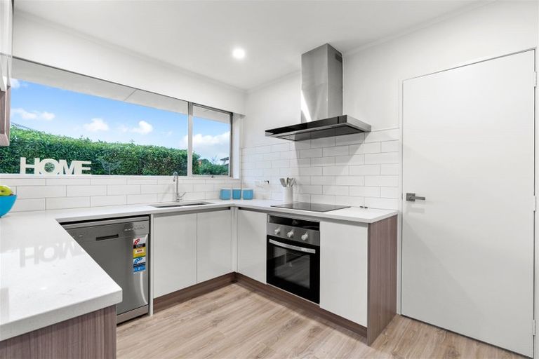 Photo of property in 8a Dryden Avenue, Papatoetoe, Auckland, 2025