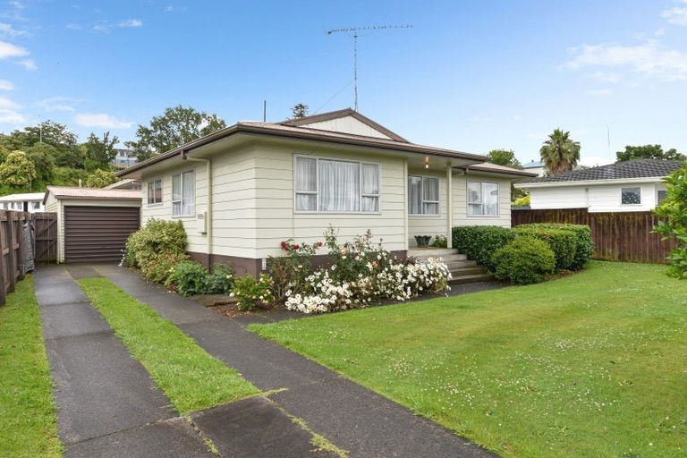 Photo of property in 414 Kahikatea Drive, Dinsdale, Hamilton, 3204