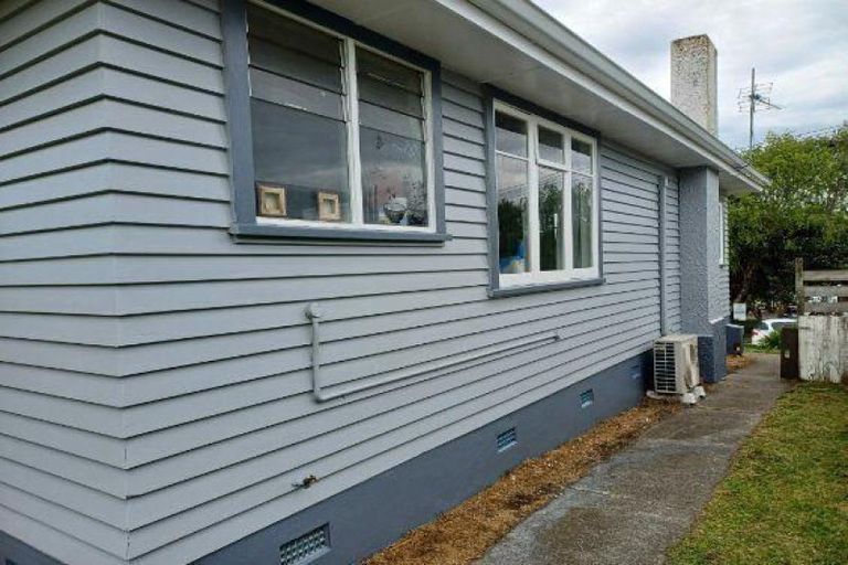 Photo of property in 115 Purnell Street, College Estate, Whanganui, 4500