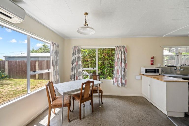 Photo of property in 18 Amundsen Avenue, Flaxmere, Hastings, 4120