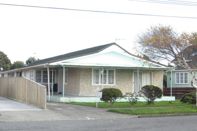 Photo of property in 40a Dyer Street, Epuni, Lower Hutt, 5011