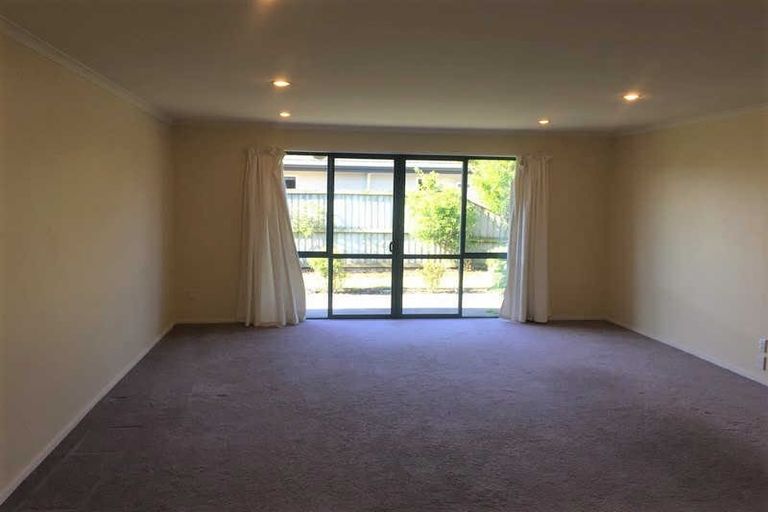 Photo of property in 25 Teal Close, Woolston, Christchurch, 8023