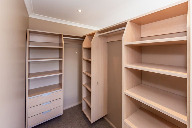 Photo of property in 36 Rockview Place, Mount Pleasant, Christchurch, 8081