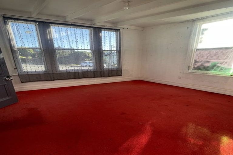 Photo of property in 18 Mary Street, Gore, 9710