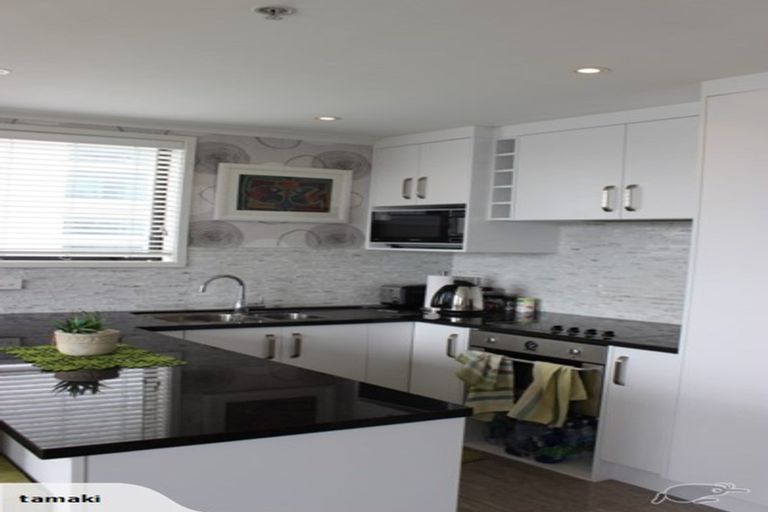 Photo of property in The Rennaissance, 16i/18 Ronwood Avenue, Manukau, Auckland, 2104