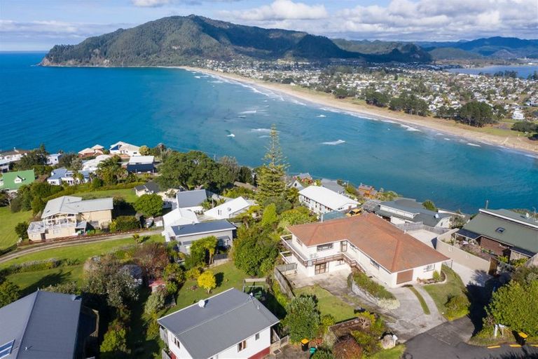 Photo of property in 252 Paku Drive, Tairua, 3508