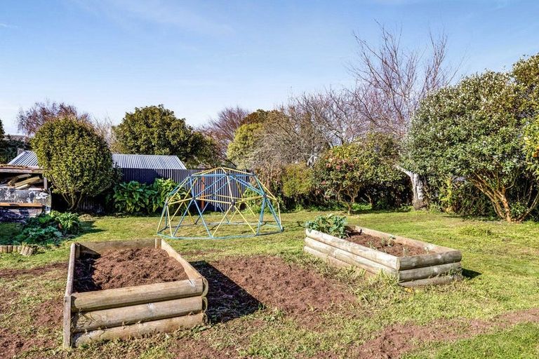 Photo of property in 23 Campbell Street, Hawera, 4610