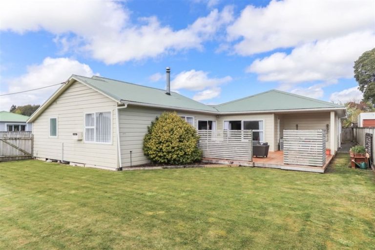 Photo of property in 1 Brookes Street, Inglewood, 4330