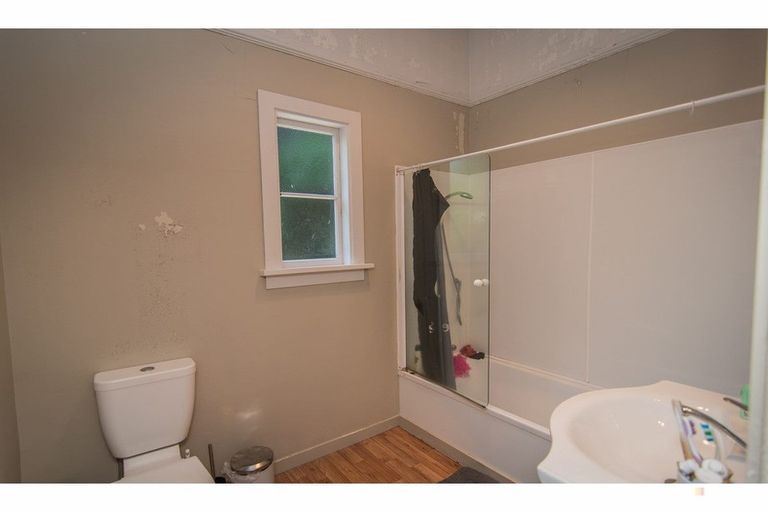 Photo of property in 13 Gibson Street, Seaview, Timaru, 7910