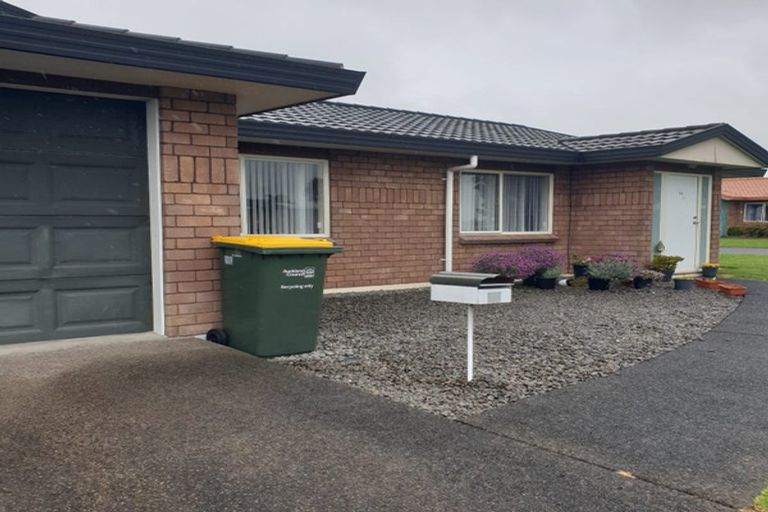 Photo of property in 11/15 O'sullivan Place, Waiuku, 2123