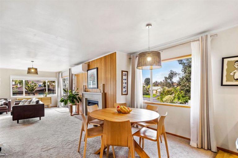 Photo of property in 20 Sailfish Drive, West Harbour, Auckland, 0618