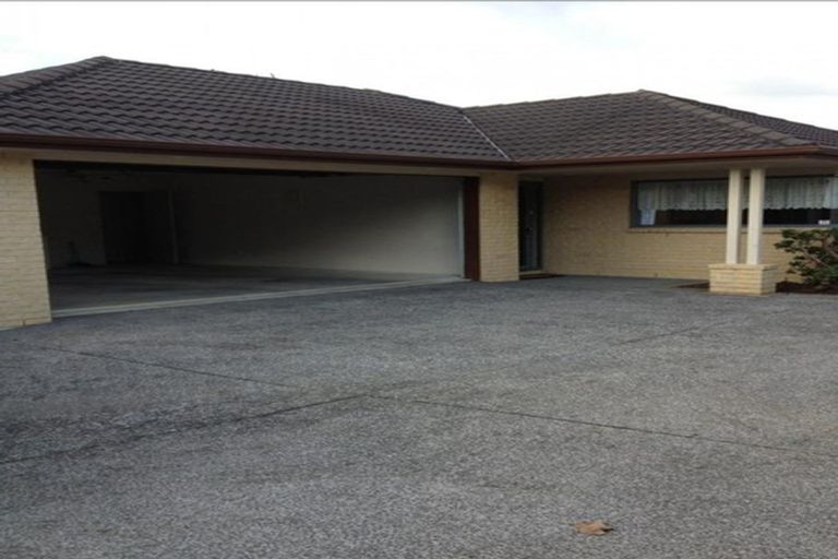 Photo of property in 14 Clavoy Place, East Tamaki, Auckland, 2016