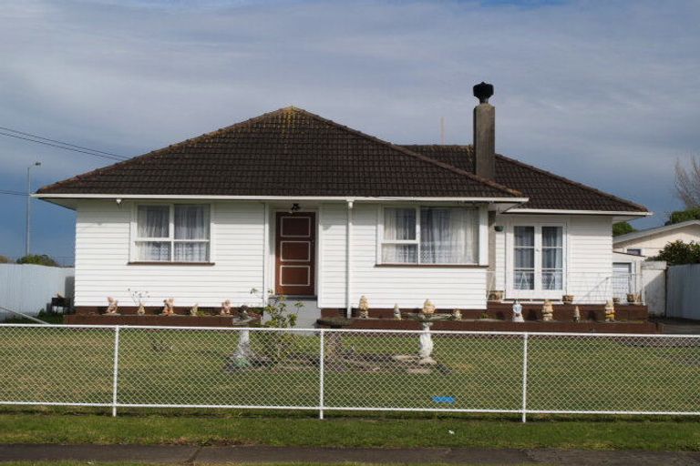 Photo of property in 12 Steven Street, Mangere East, Auckland, 2024