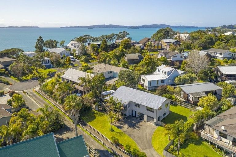 Photo of property in 32 Gerontius Lane, Snells Beach, 0920