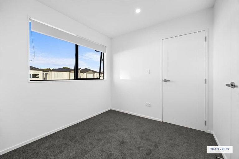Photo of property in 63 Survila Street, Papakura, 2110