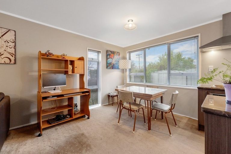 Photo of property in 84 Invergarry Road, Hilltop, Taupo, 3330