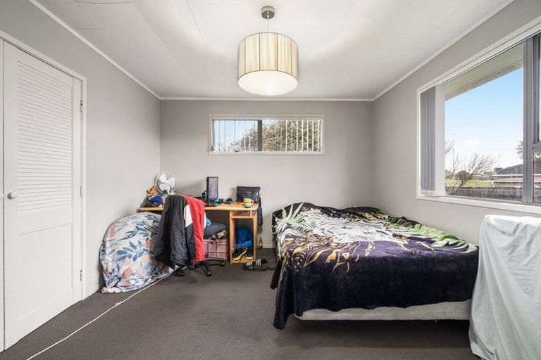Photo of property in 16 Palermo Place, Clover Park, Auckland, 2023