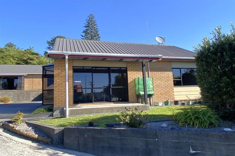 Photo of property in 117 Alexander Street, Greymouth, 7805