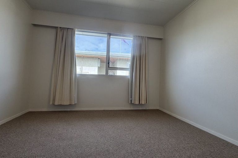 Photo of property in 64 Alexander Avenue, Onekawa, Napier, 4110