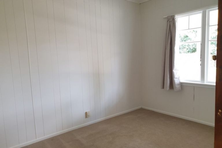 Photo of property in 56 Old Wairoa Road, Papakura, 2110