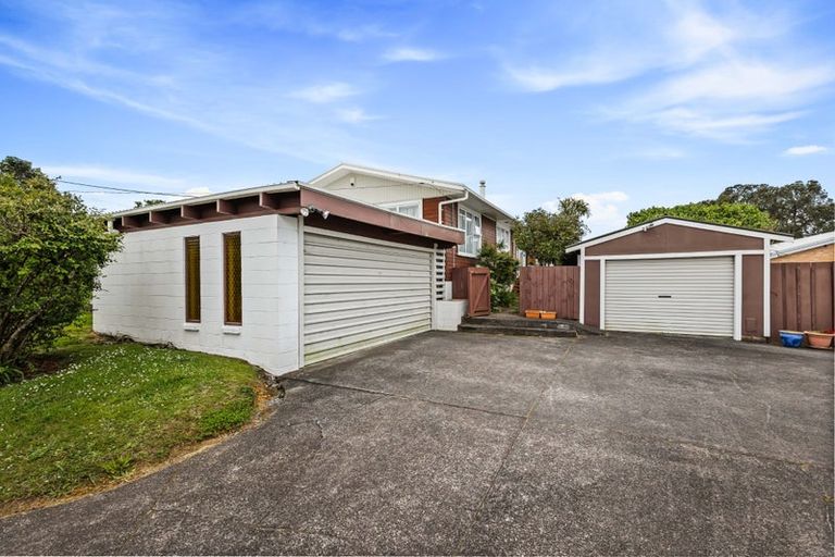 Photo of property in 199 Don Buck Road, Massey, Auckland, 0614