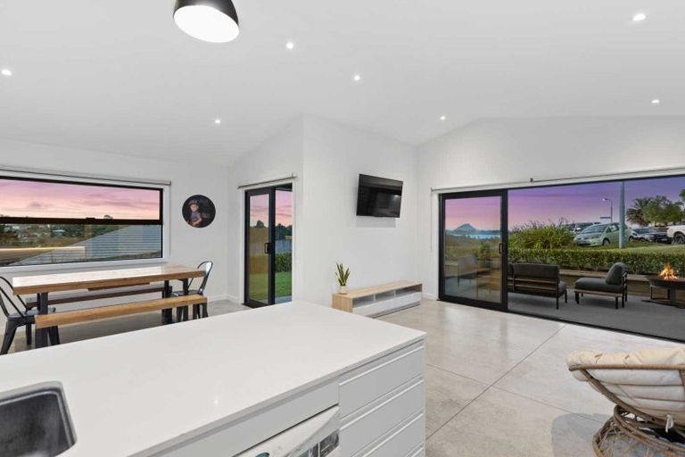 Photo of property in 27 Greenvale Place, Welcome Bay, Tauranga, 3112