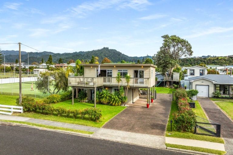 Photo of property in 34 Manaia Road, Tairua, 3508