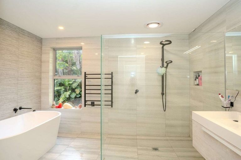 Photo of property in 1666 Springbank Road, Kerikeri, 0293