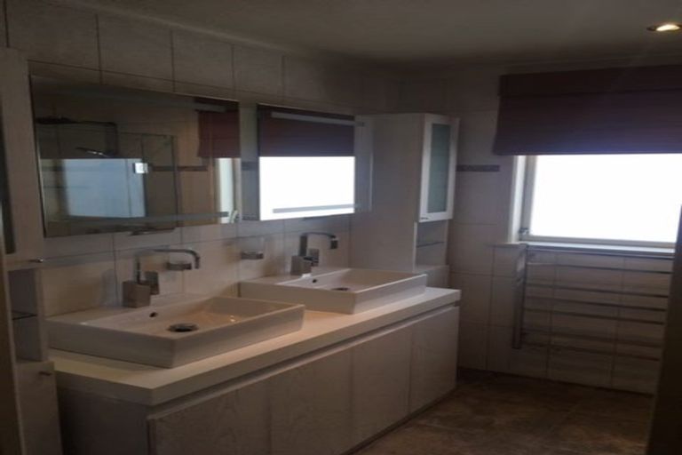 Photo of property in 3 Douglas Street, Paraparaumu Beach, Paraparaumu, 5032