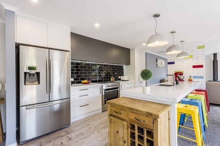 Photo of property in 18 Lancaster Lane, Waldronville, Dunedin, 9018