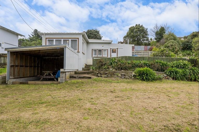 Photo of property in 840 Hokio Beach Road, Hokio Beach, Levin, 5571