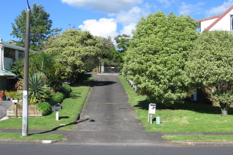 Photo of property in 26 Marendellas Drive, Bucklands Beach, Auckland, 2014
