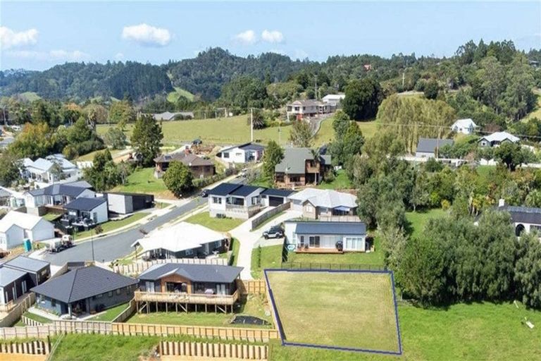 Photo of property in 11 Three Brothers Place, Warkworth, 0981