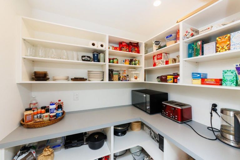 Photo of property in 44a Pharazyn Street, Feilding, 4702