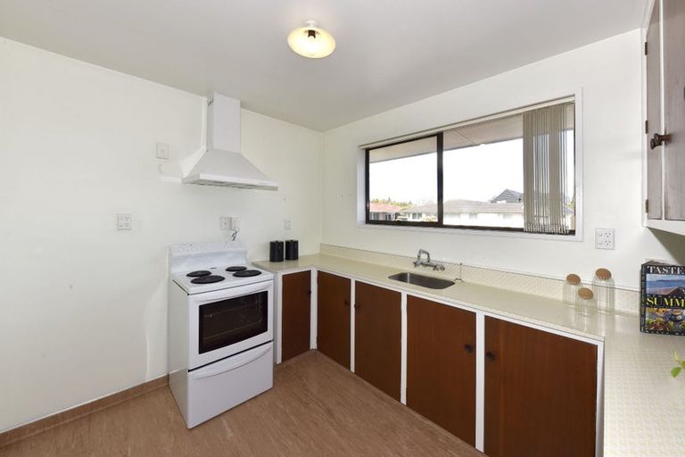 Photo of property in 1/17 Apollo Place, Papanui, Christchurch, 8052