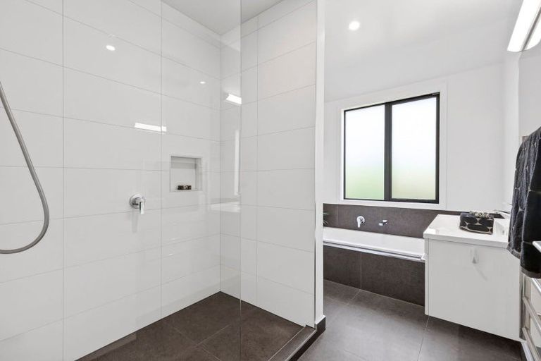 Photo of property in 5 Greenfield Lane, Stoke, Nelson, 7011