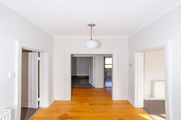 Photo of property in 21 Parkes Avenue, Saint Johns Hill, Whanganui, 4501