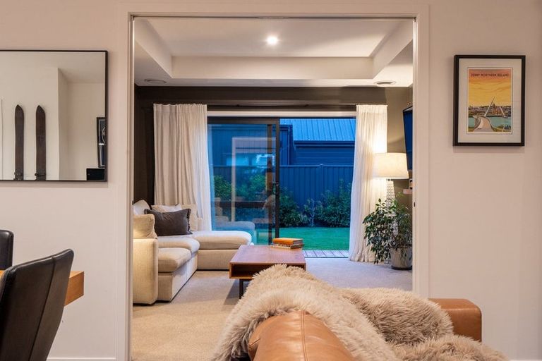 Photo of property in 3 Brodie Avenue, Arrowtown, 9302