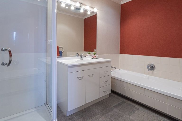 Photo of property in 22 Old Loop Road, Ngararatunua, Whangarei, 0176